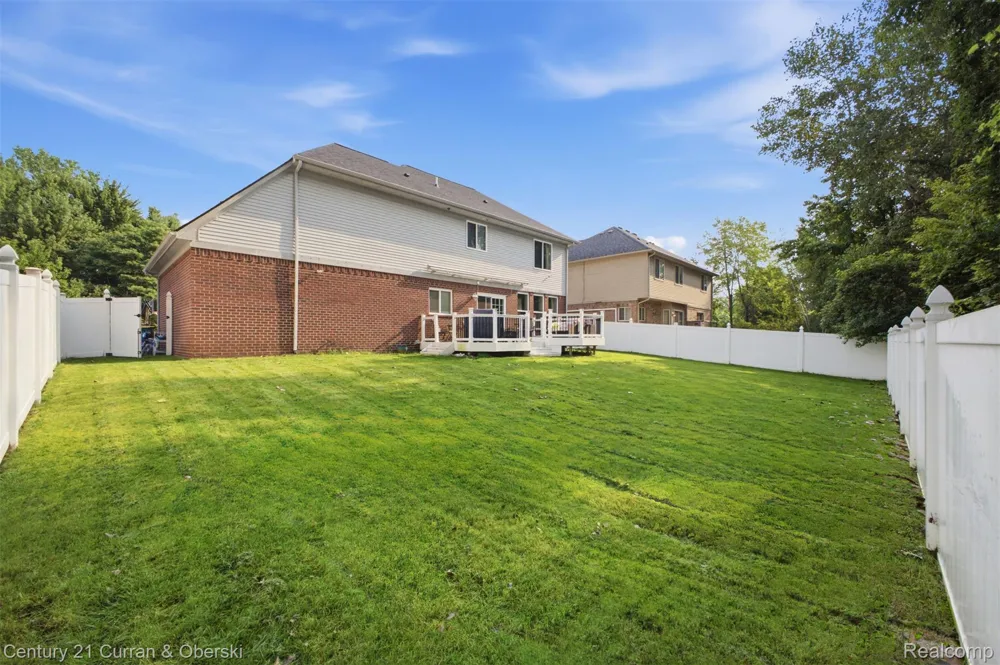 26643 Carly Drive Brownstown Charter Township, MI 48174