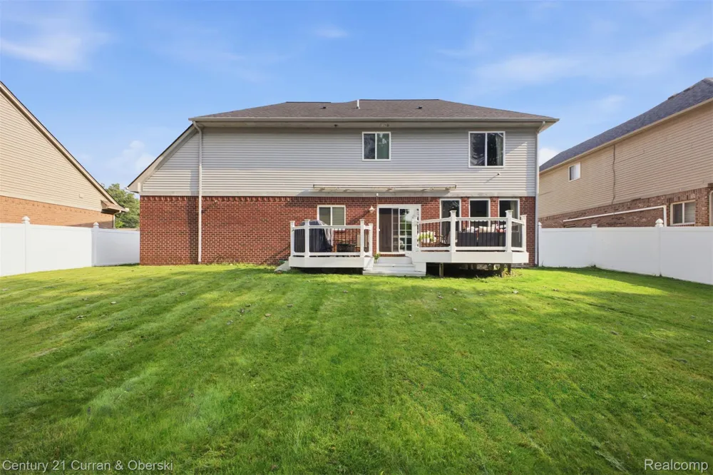 26643 Carly Drive Brownstown Charter Township, MI 48174