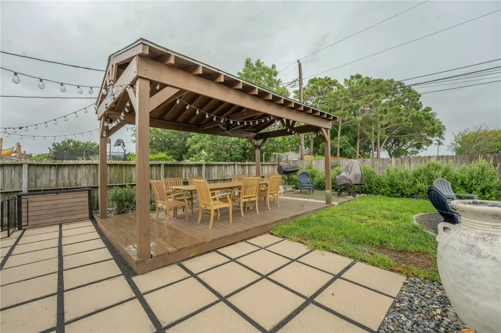3826 Holland Drive Corpus Christi, TX 78418
