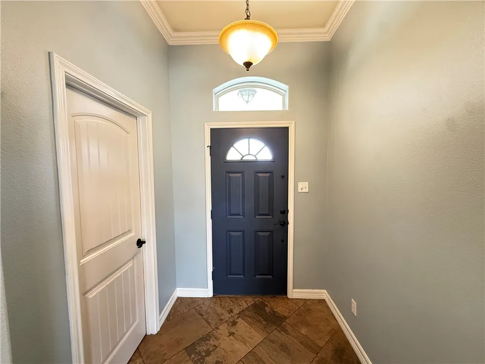 3826 Holland Drive Corpus Christi, TX 78418