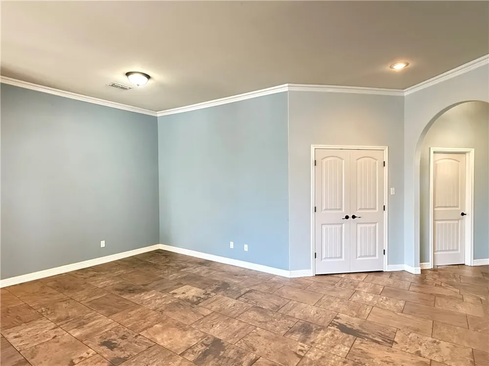 3826 Holland Drive Corpus Christi, TX 78418