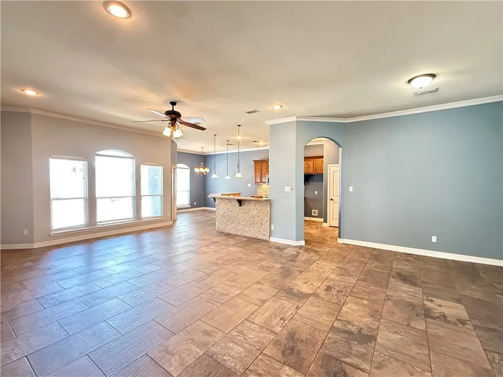 3826 Holland Drive Corpus Christi, TX 78418