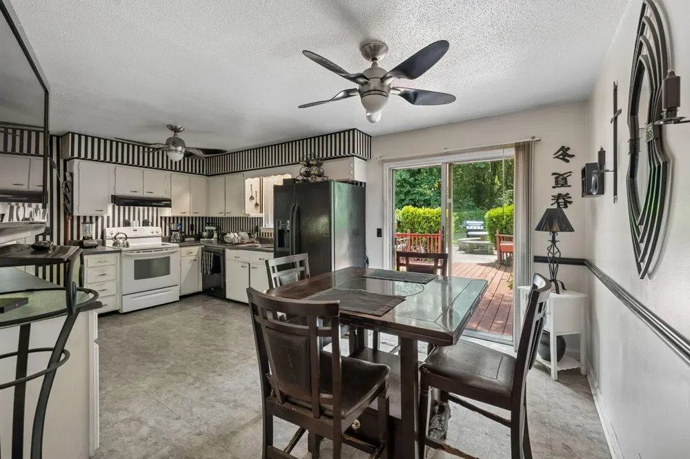 6933 Barter Drive Harrison, TN 37341