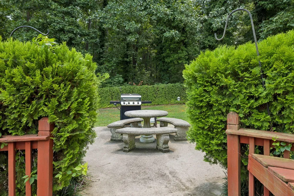 6933 Barter Drive Harrison, TN 37341