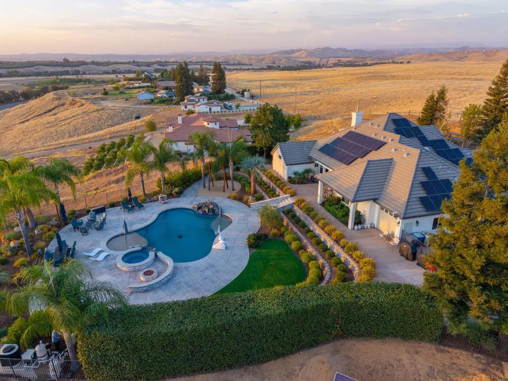 15640 Friant Road Friant, CA 93626
