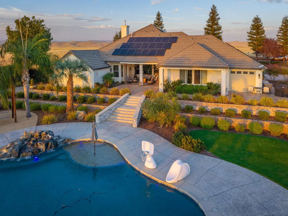 15640 Friant Road Friant, CA 93626
