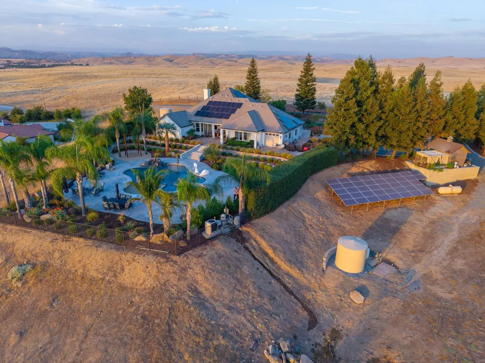 15640 Friant Road Friant, CA 93626