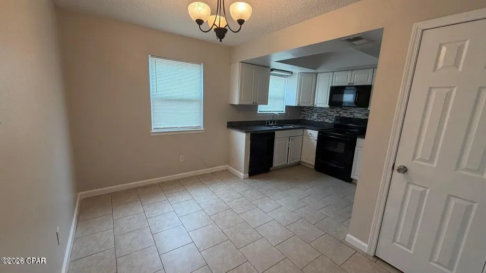 3914 E 11th Street #402 Panama City, FL 32404
