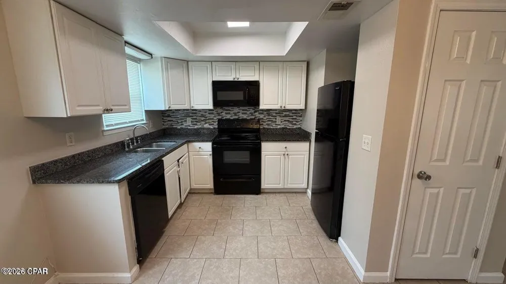 3914 E 11th Street #402 Panama City, FL 32404