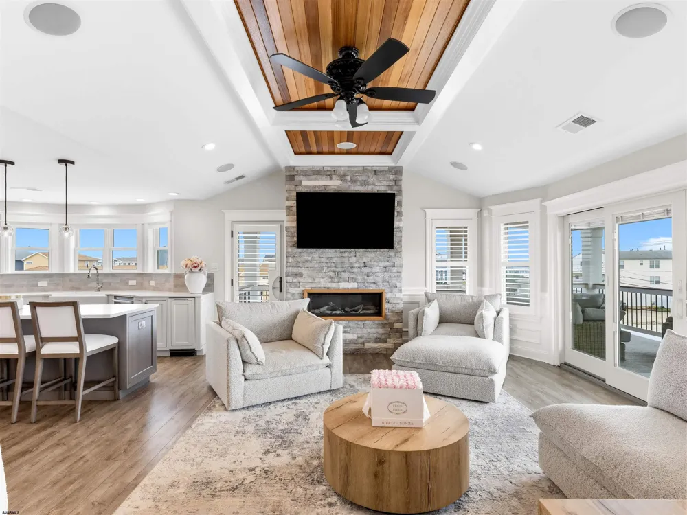 401 W BRIGANTINE Ave Brigantine, NJ 08203