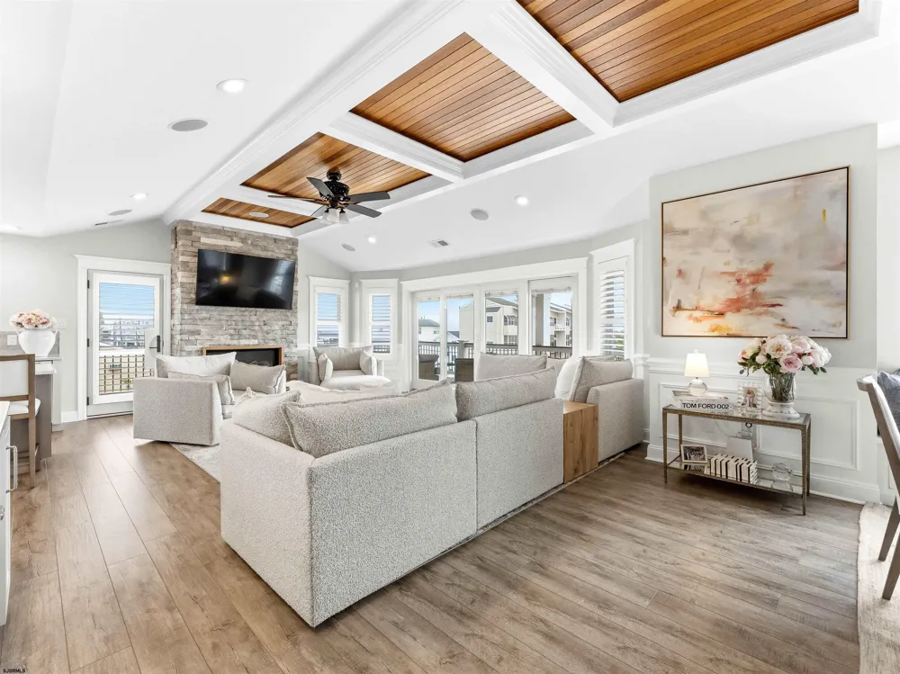 401 W BRIGANTINE Ave Brigantine, NJ 08203