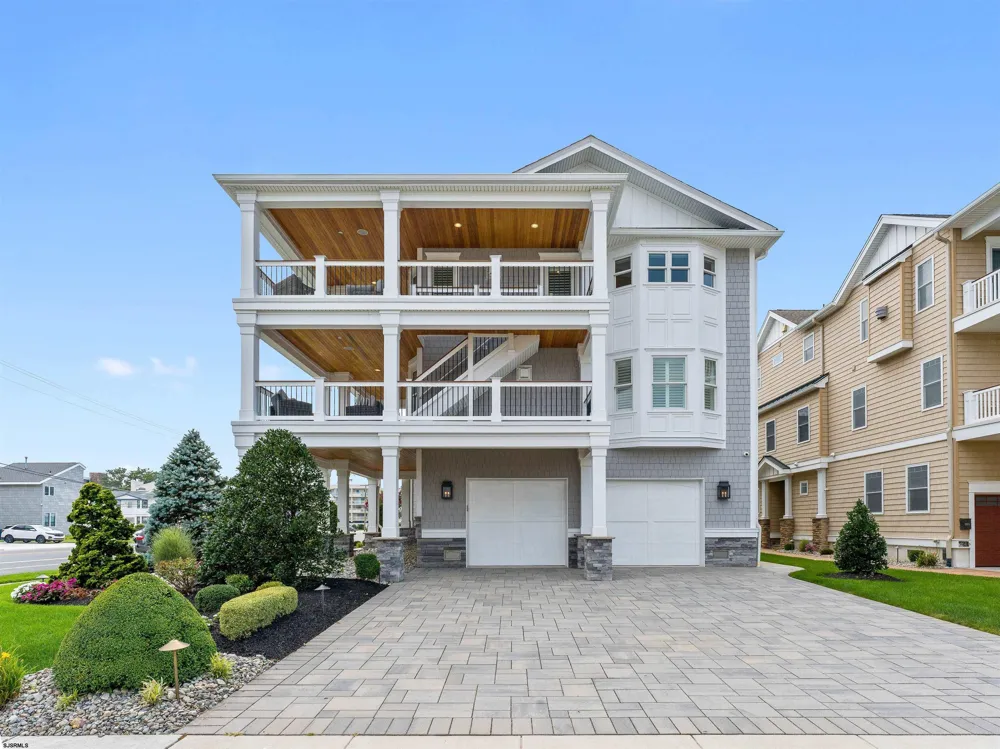 401 W BRIGANTINE Ave Brigantine, NJ 08203