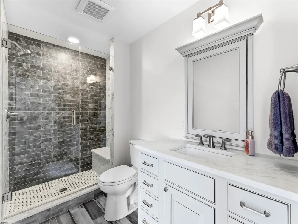 401 W BRIGANTINE Ave Brigantine, NJ 08203