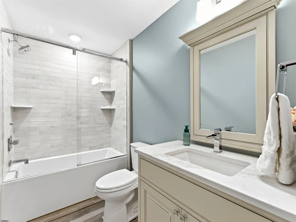 401 W BRIGANTINE Ave Brigantine, NJ 08203