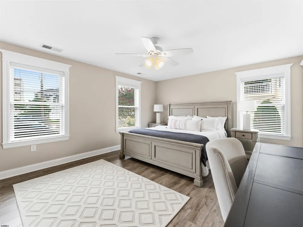 401 W BRIGANTINE Ave Brigantine, NJ 08203