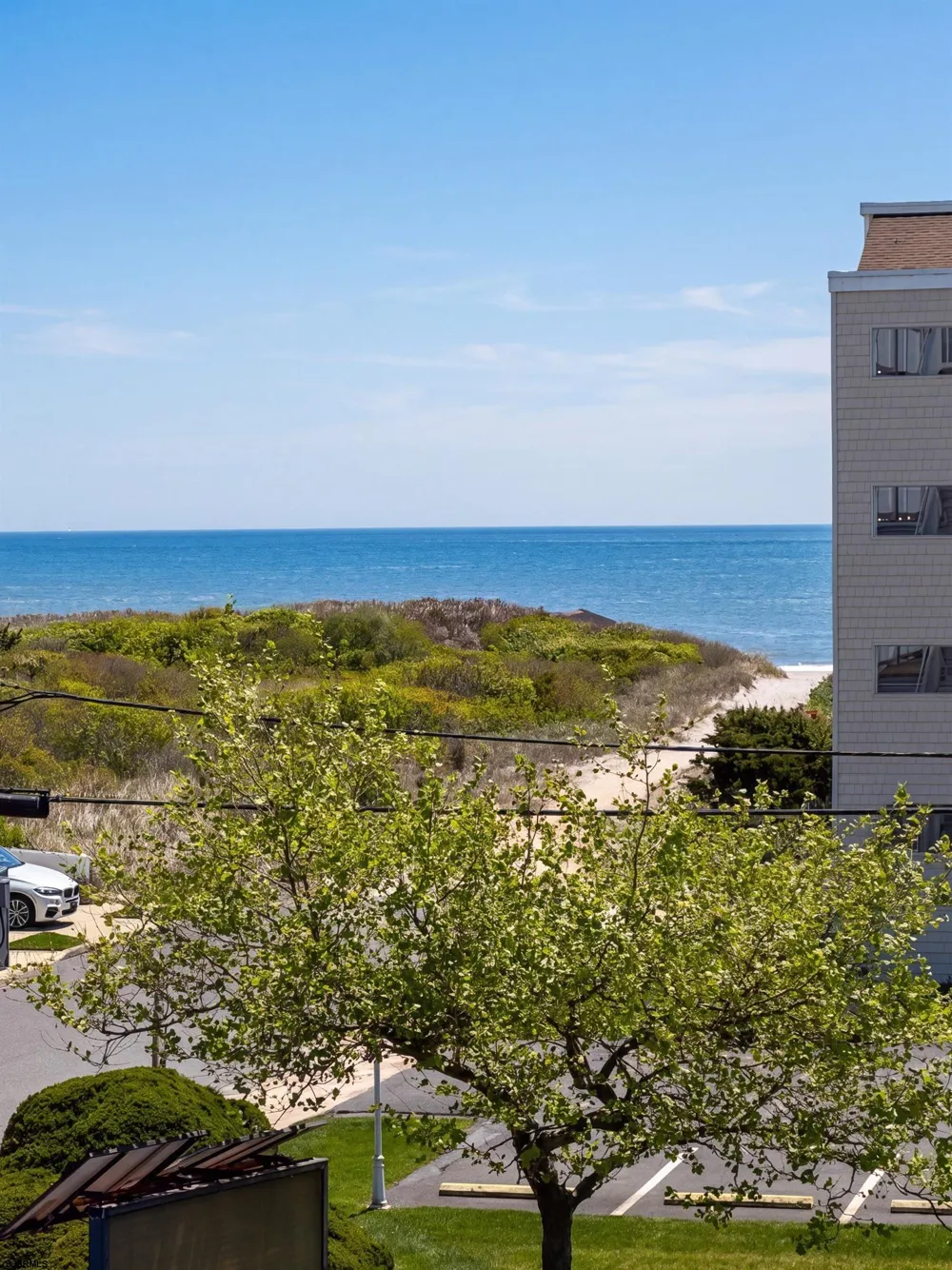 401 W BRIGANTINE Ave Brigantine, NJ 08203