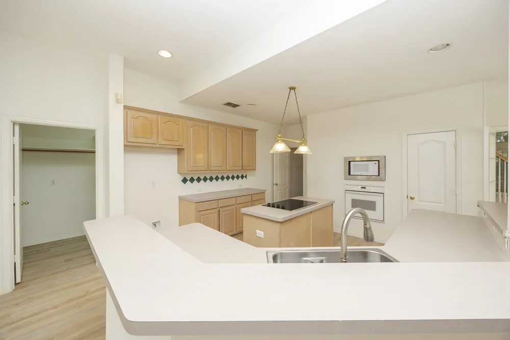 3103 Kingsbury Drive Richardson, TX 75082