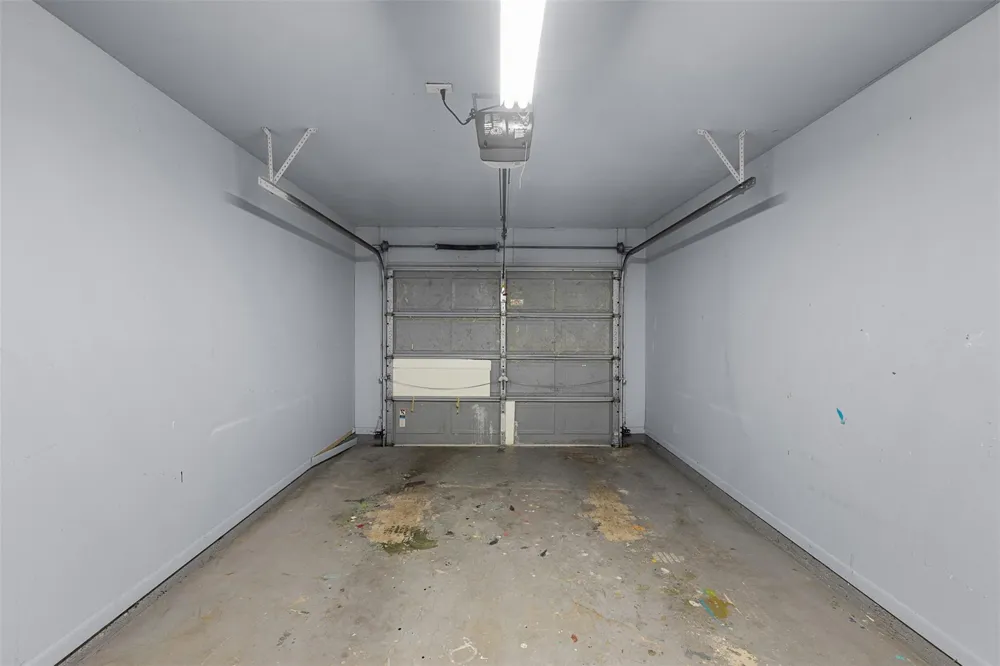 1000 Laredo Court College Station, TX 77845