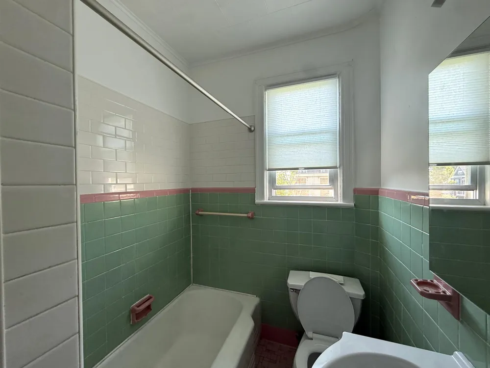157 AVENUE C Bayonne, NJ 07002