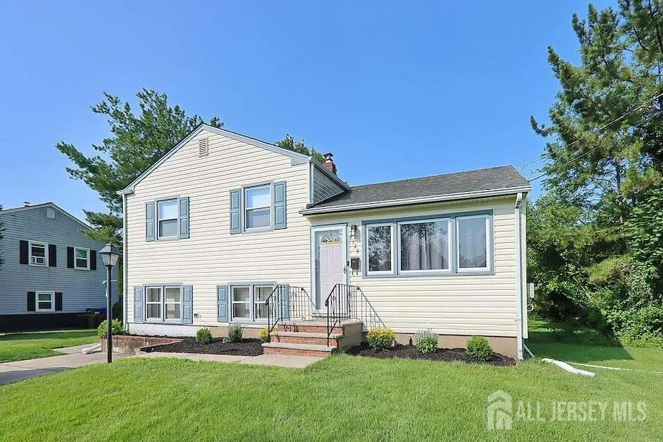3328 Beverly Road South Plainfield, NJ 07080