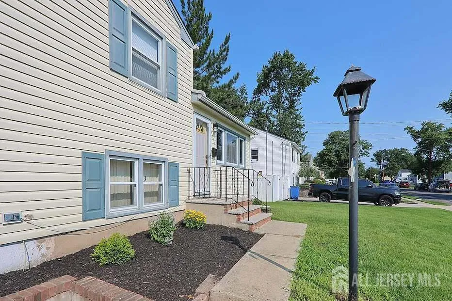 3328 Beverly Road South Plainfield, NJ 07080