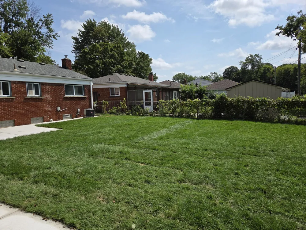 29215 Badelt Street Westland, MI 48185