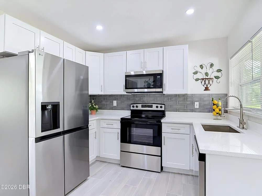303 Lake Gertie Road Deland, FL 32720