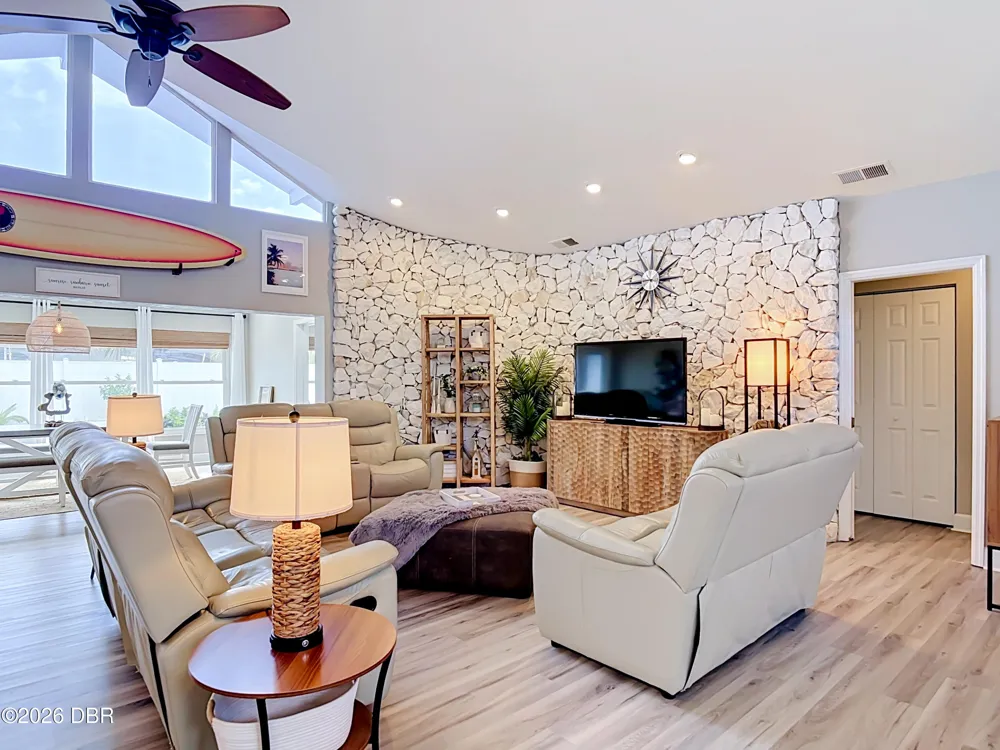 3555 John Anderson Drive Ormond Beach, FL 32176