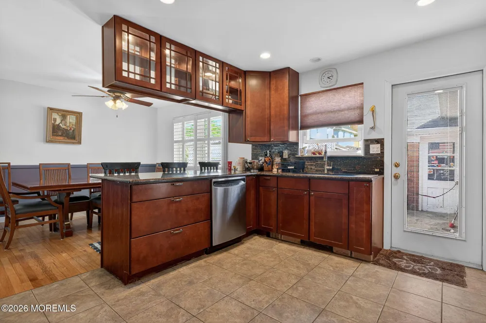 230 River Road Red Bank, NJ 07701