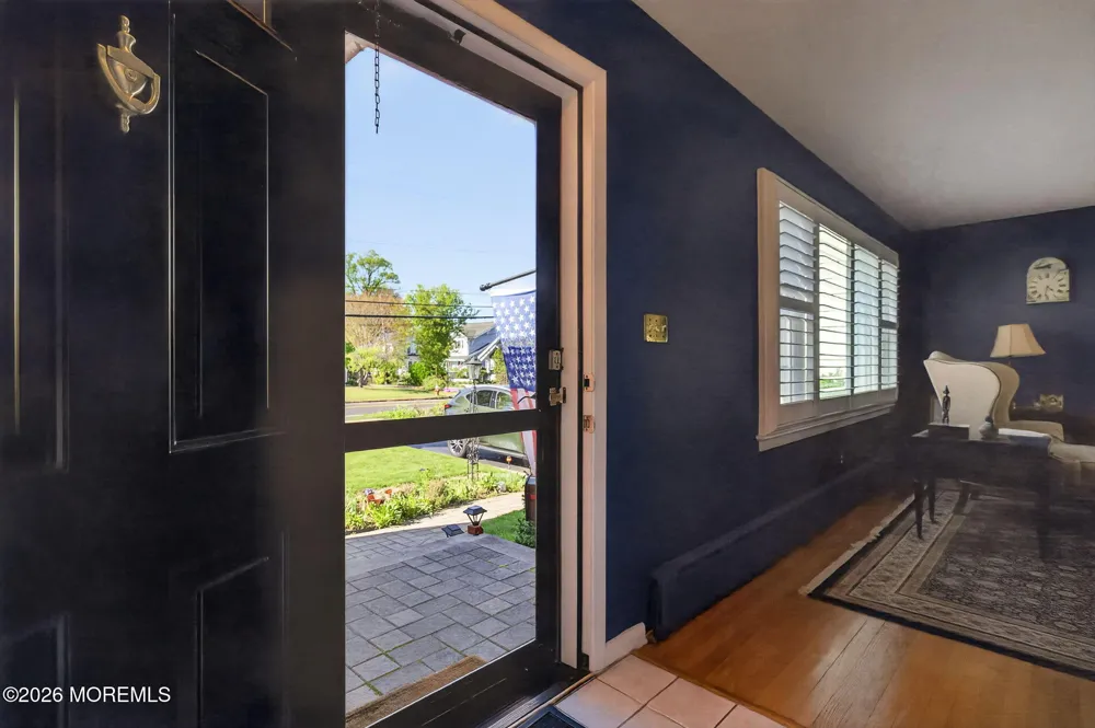 230 River Road Red Bank, NJ 07701