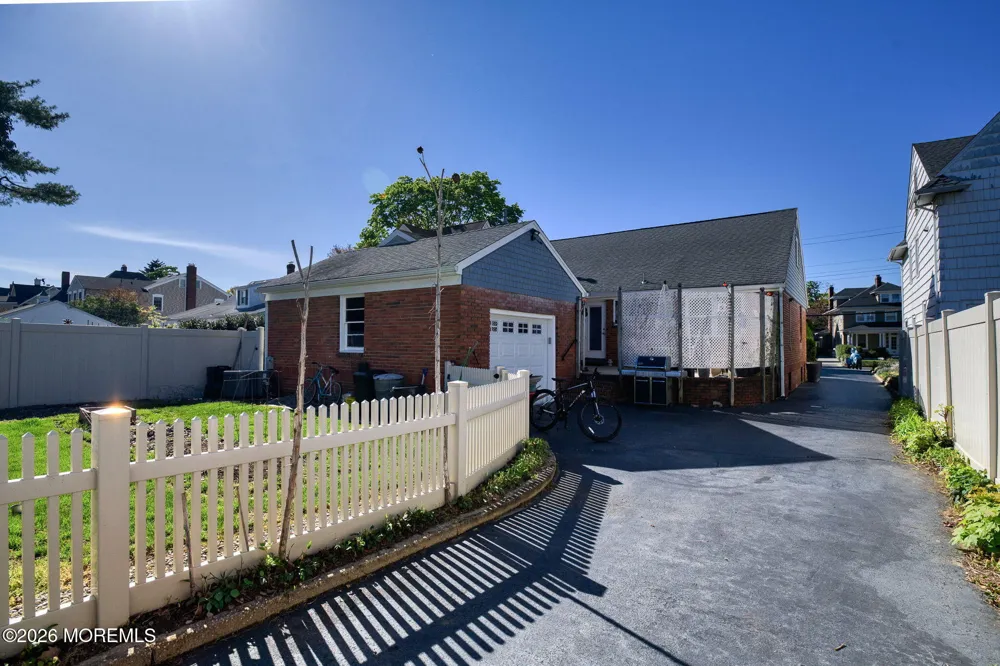 230 River Road Red Bank, NJ 07701