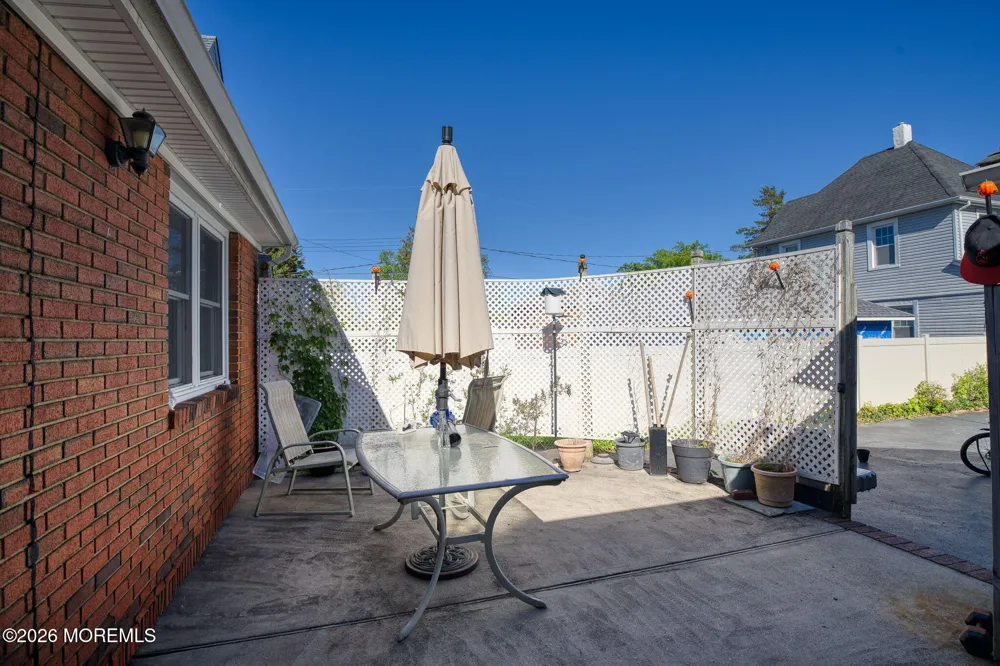 230 River Road Red Bank, NJ 07701