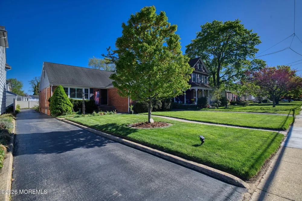 230 River Road Red Bank, NJ 07701
