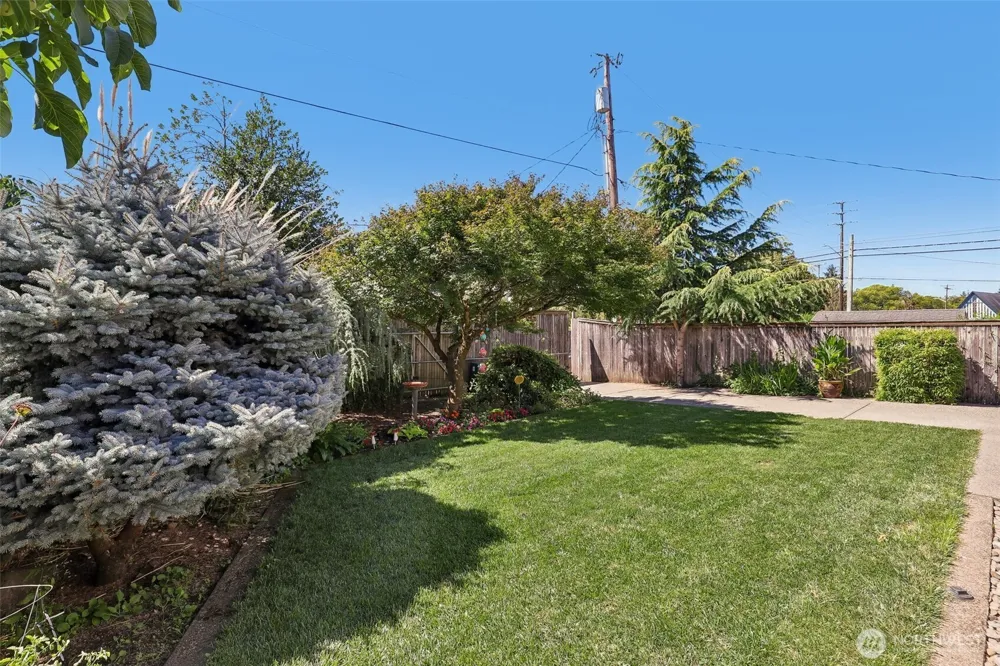 8407 Mt Olympus Avenue Vancouver, WA 98664