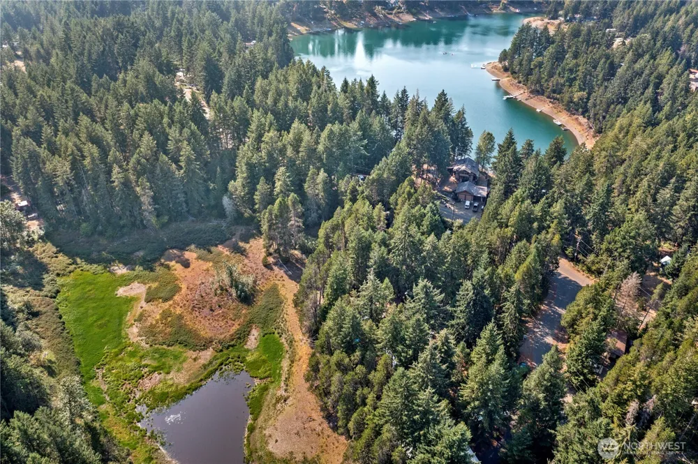 261 NE Circle Drive Tahuya, WA 98588