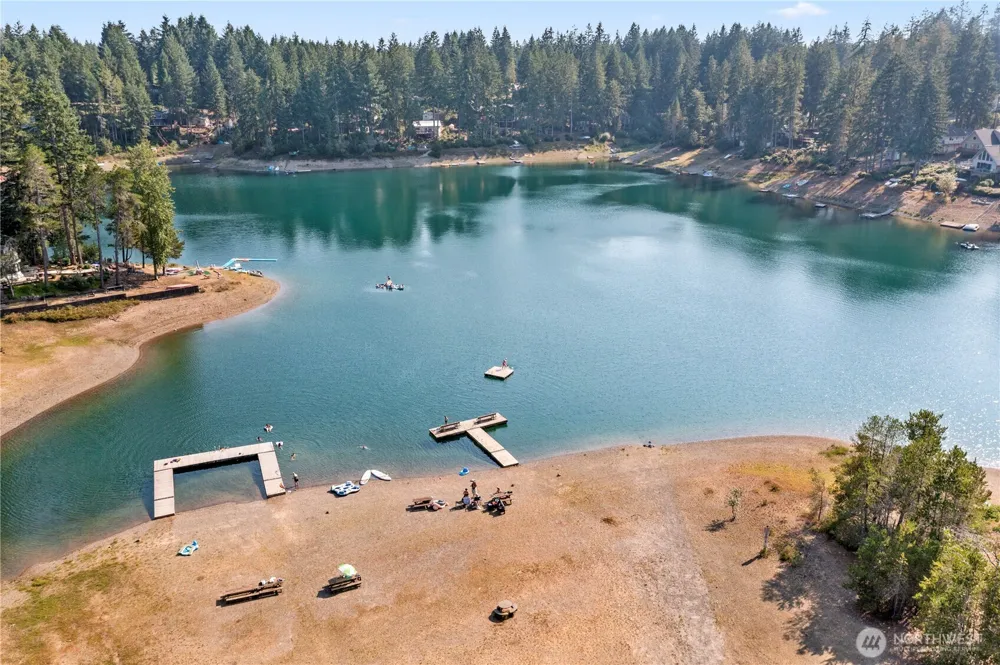 261 NE Circle Drive Tahuya, WA 98588