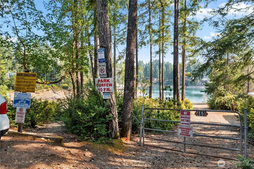 261 NE Circle Drive Tahuya, WA 98588