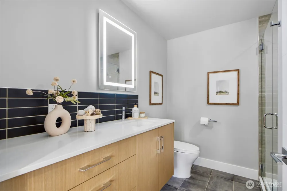 10323 NE 189th St #B Bothell, WA 98011