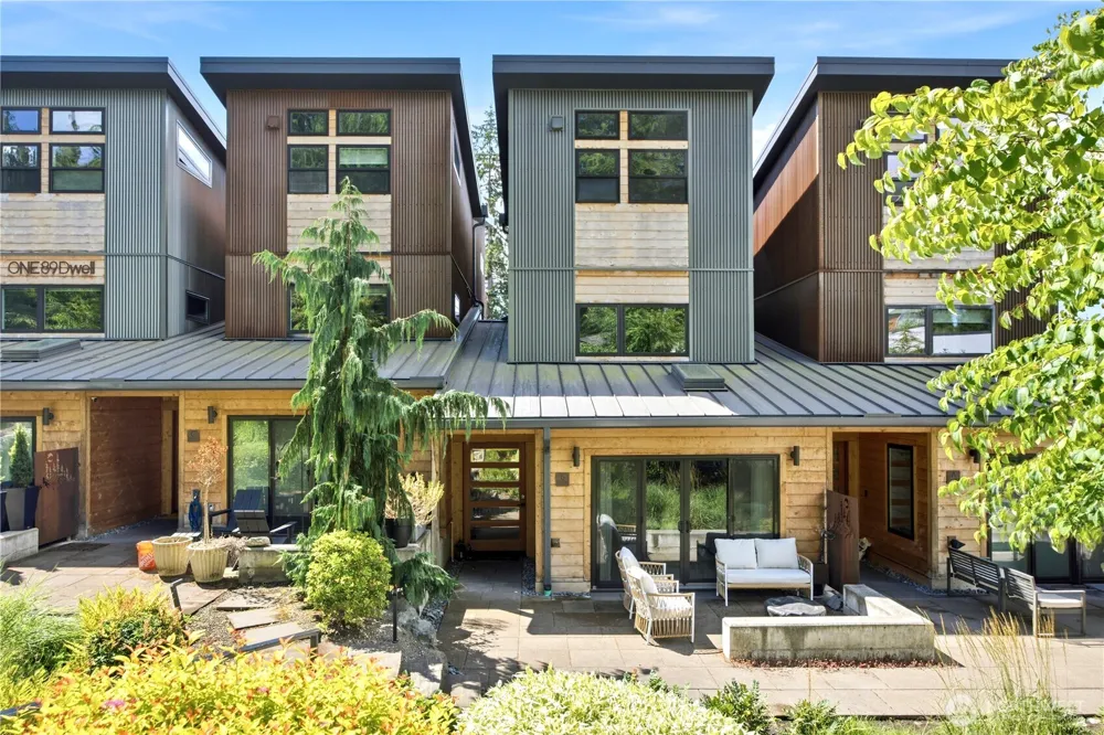 10323 NE 189th St #B Bothell, WA 98011