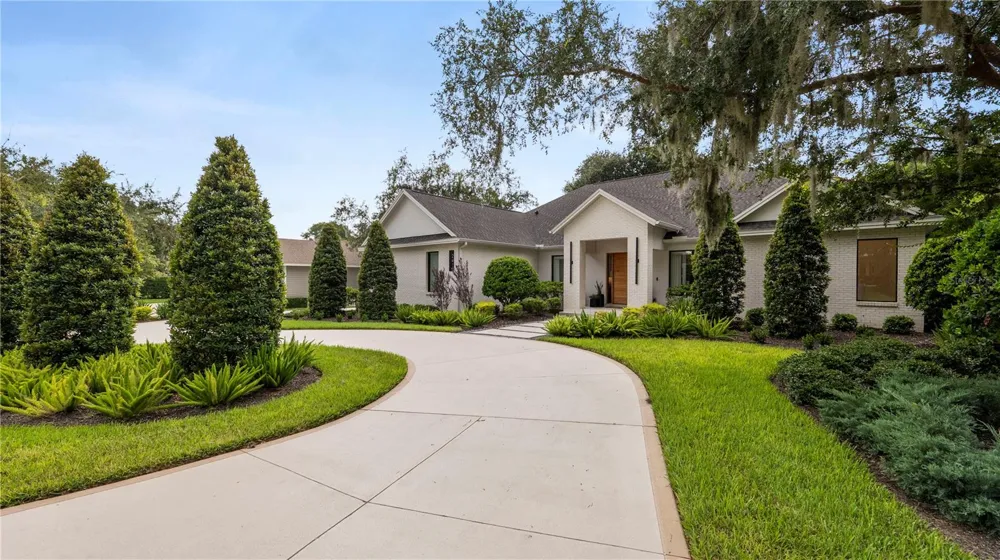 2415 NEVADA ROAD Lakeland, FL 33803