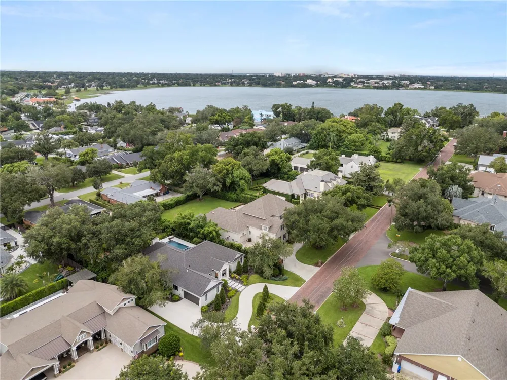 2415 NEVADA ROAD Lakeland, FL 33803