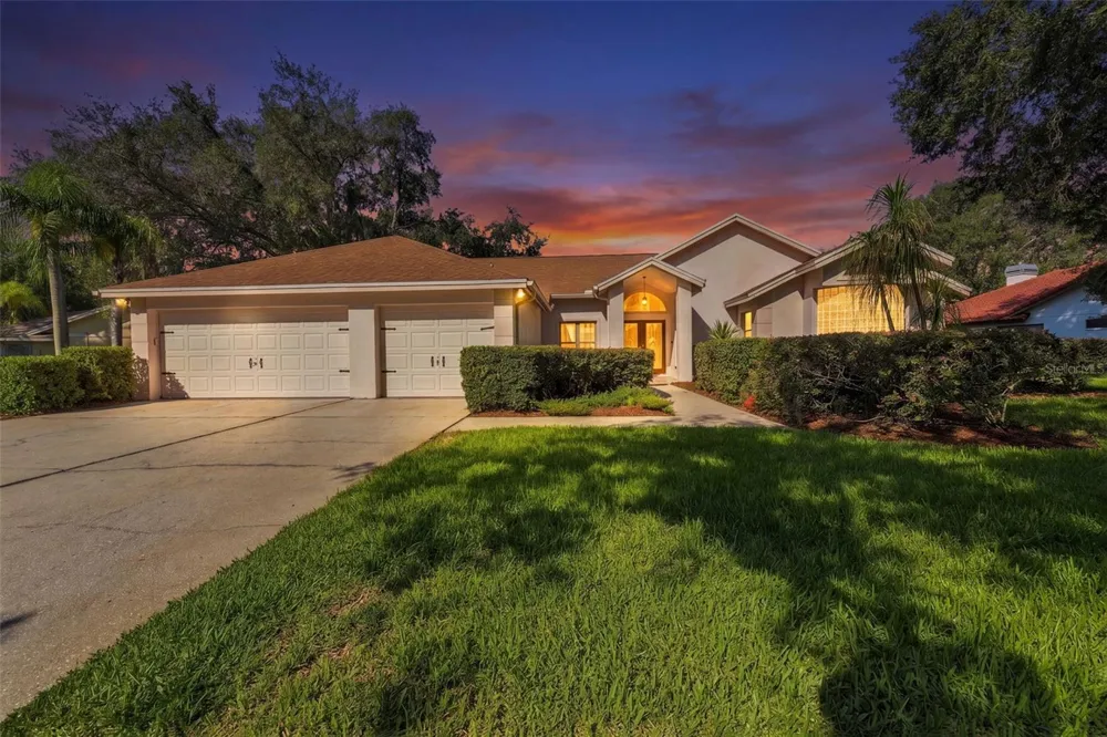 15923 ELLSWORTH DRIVE Tampa, FL 33647