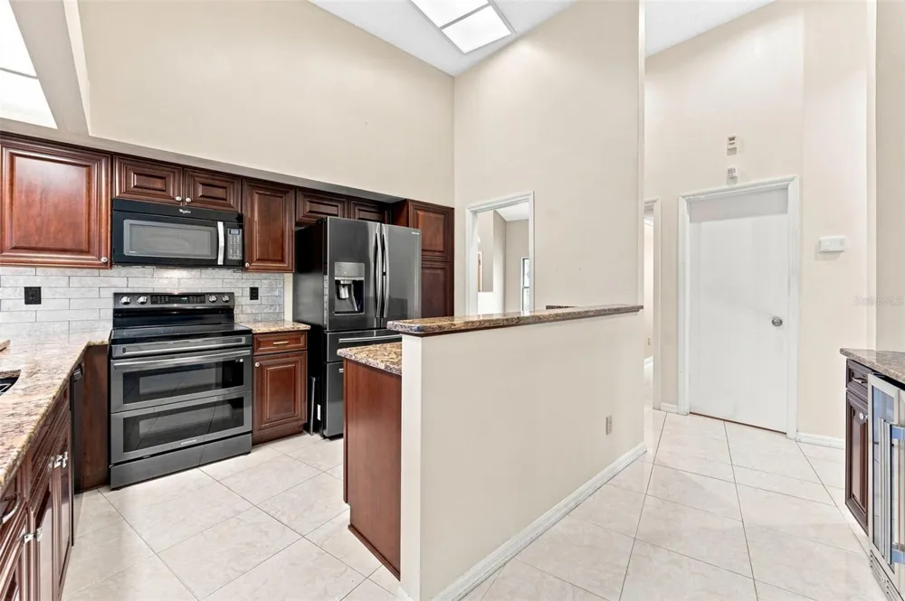 15923 ELLSWORTH DRIVE Tampa, FL 33647