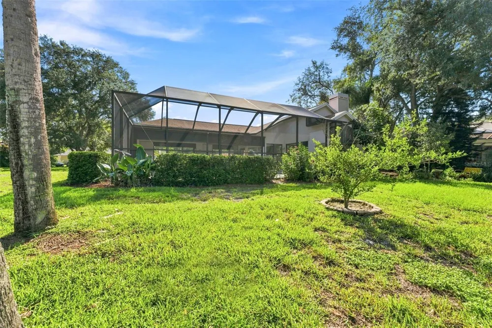 15923 ELLSWORTH DRIVE Tampa, FL 33647