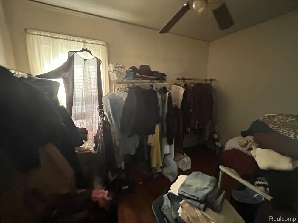 221 Campbell Street River Rouge City, MI 48218