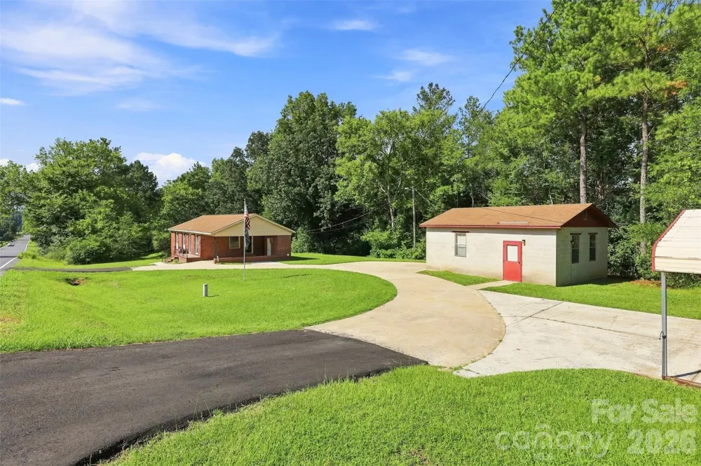 728 Center Road Chester, SC 29706