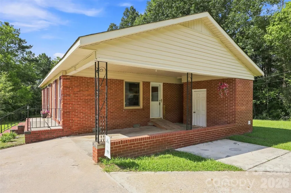 728 Center Road Chester, SC 29706