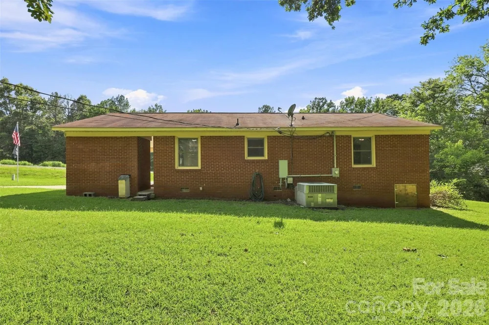 728 Center Road Chester, SC 29706
