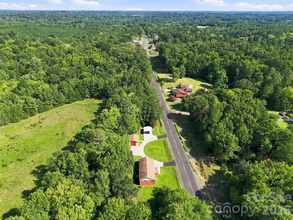 728 Center Road Chester, SC 29706