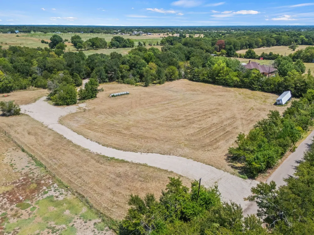 1528 County Road 3520 Quinlan, TX 75474